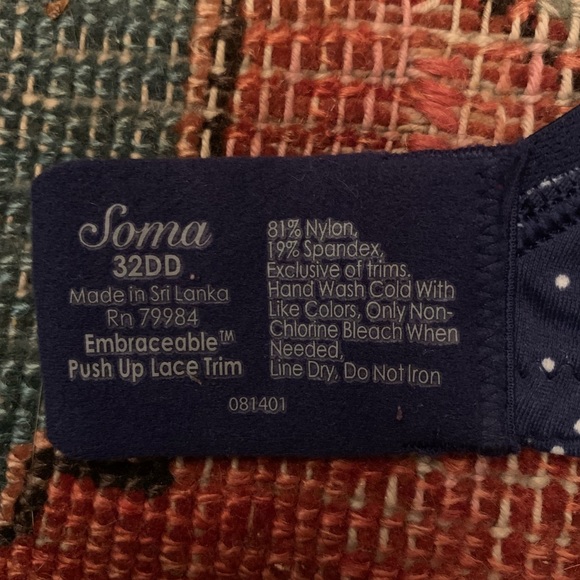EUC SOMA Embraceable Push Up Lace Trim Bra Size 32DD - Picture 5 of 5